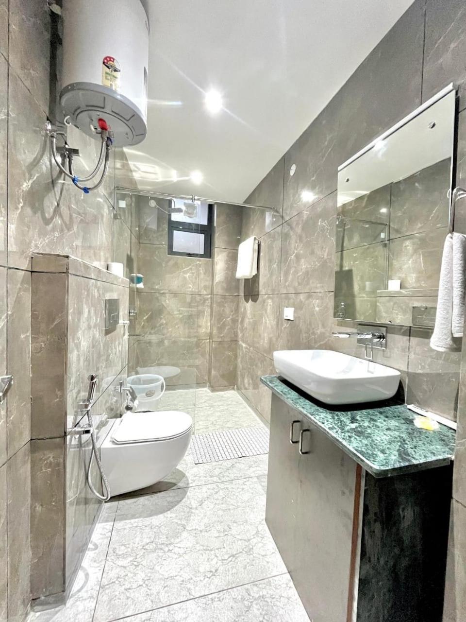 Apartment Kasauli Oaks With Pool By Kasauli Vista
